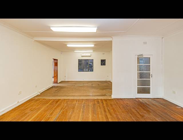 773M² OFFICE FOR SALE IN FERNDALE